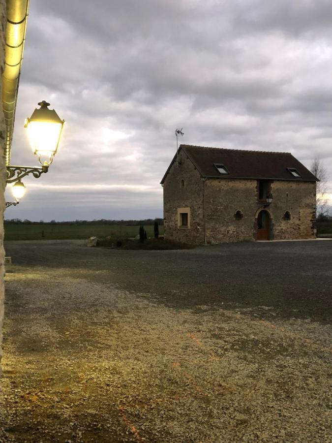 Maison De Vacances Avec Piscine Interieure - Le Grand Champagne Villa Saint-Victeur Exterior foto